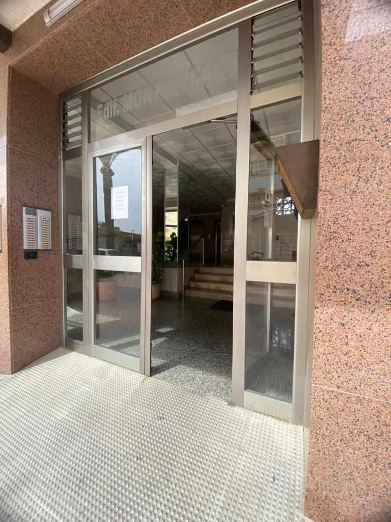 Hoja Cala Apartment 알가로보-코스타 외부 사진